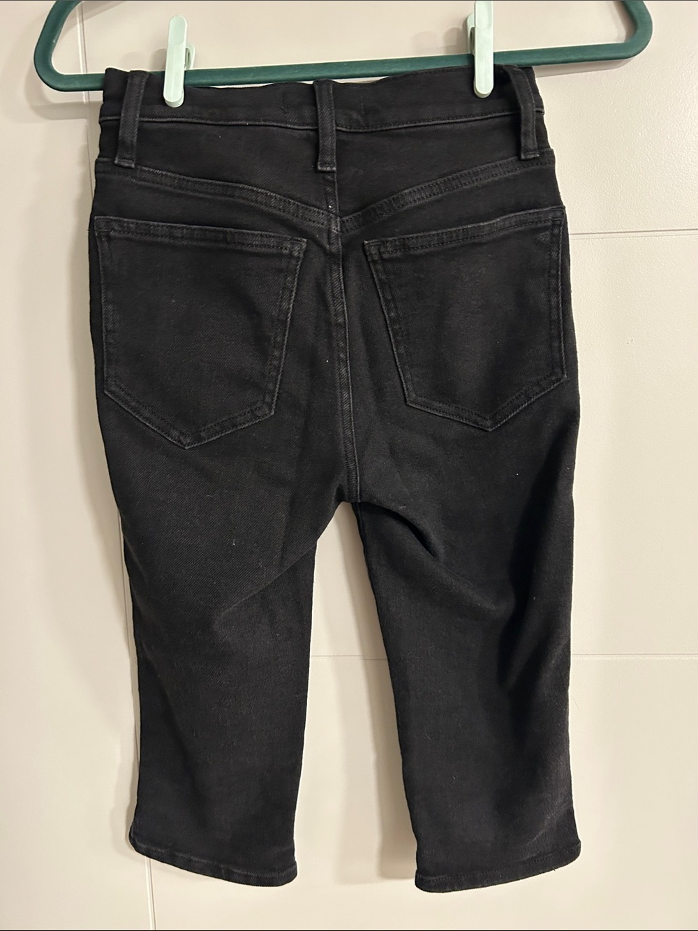 Madewell Women's Black Capri Jeans - Picture 8 of 8